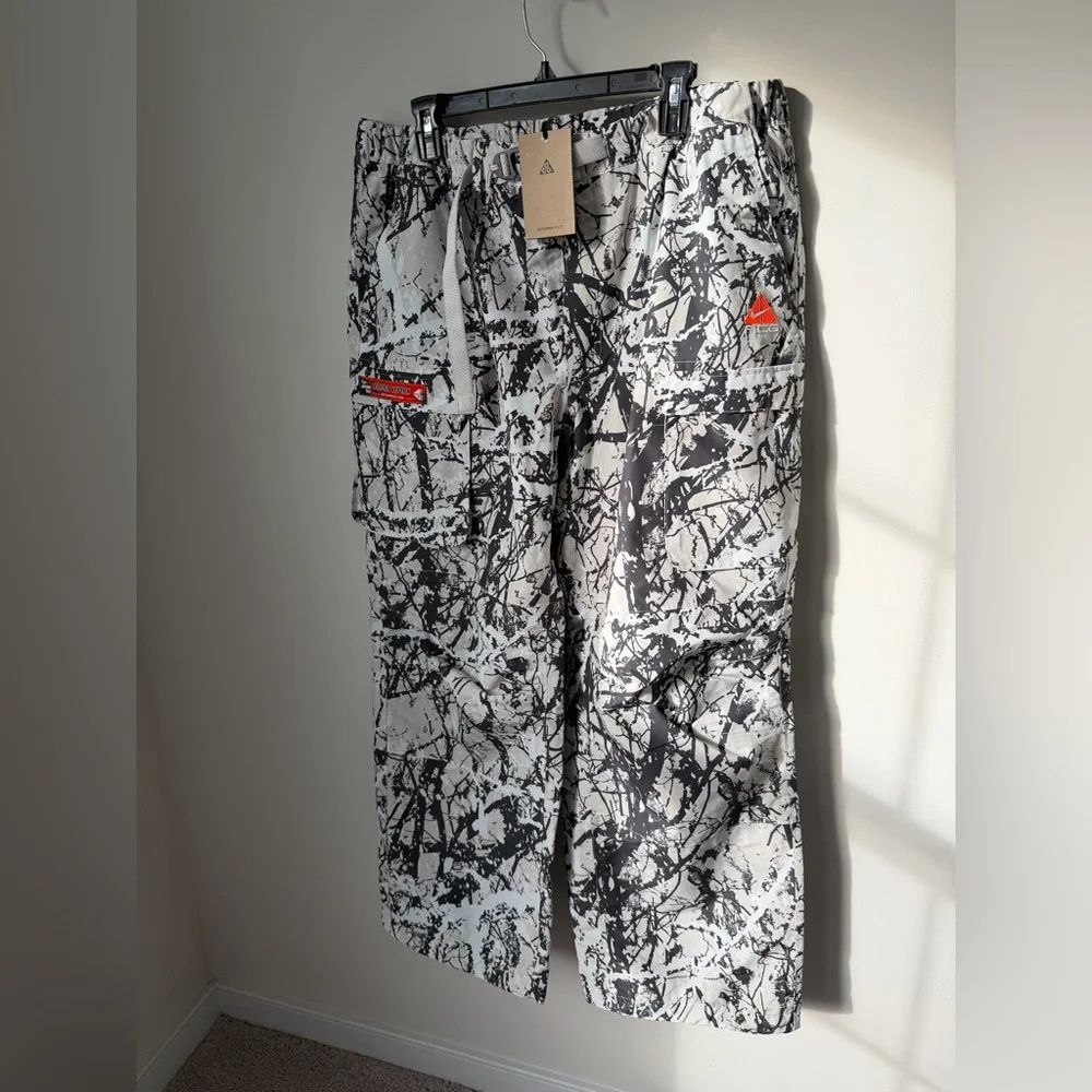 Nike ACG Camo Chena Vortex snow cargo pants